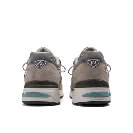 Unisex MADE in UK 991v2 Shoes - New Balance