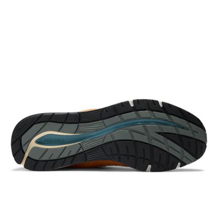 Made in UK 991v2 Grounded pastels