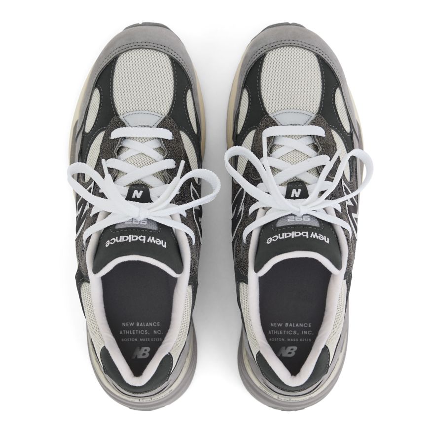 Made in USA 992