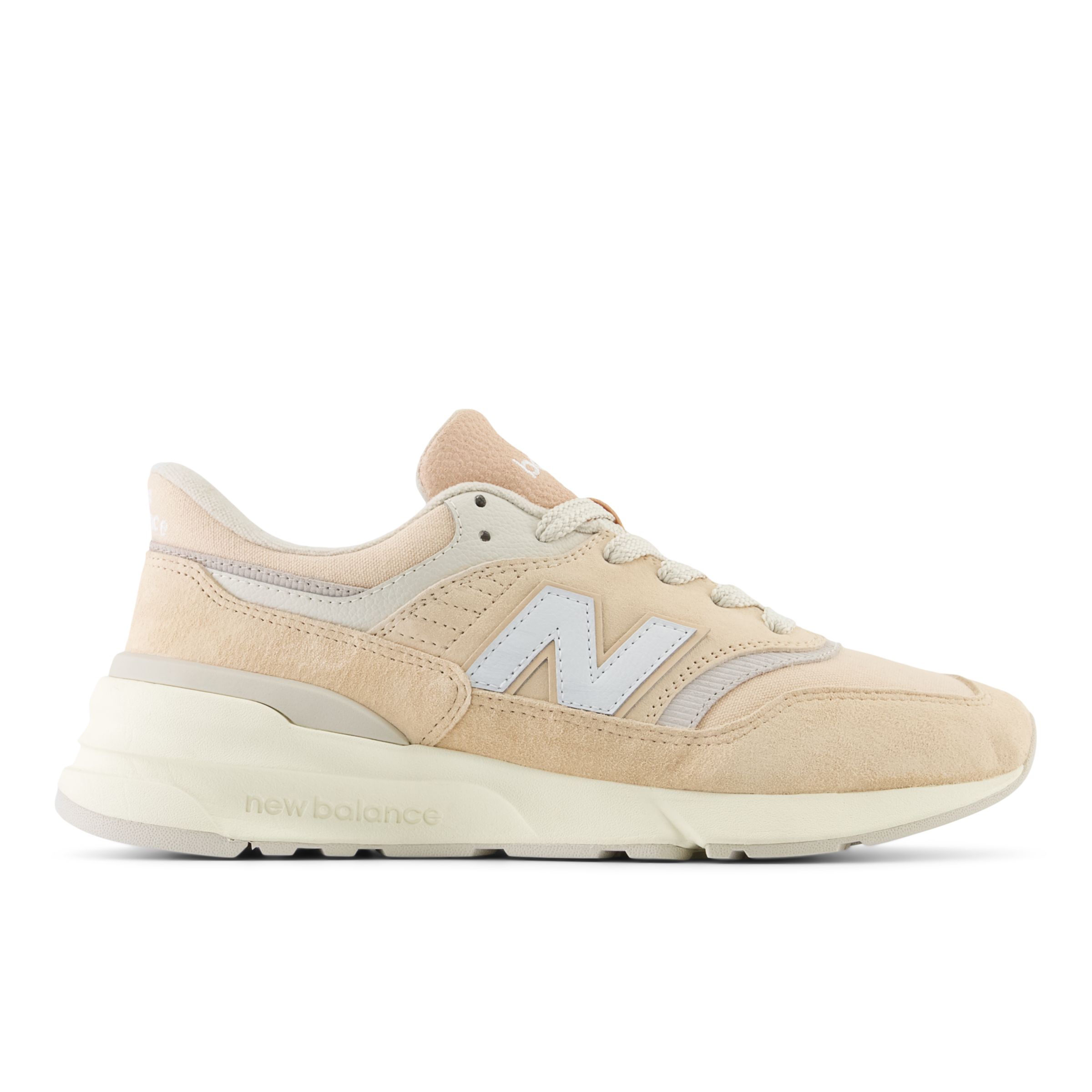 New Balance Unisex 997R in Pink Suede/Mesh, size 3.5