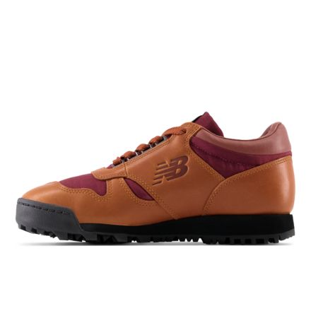 New balance hiking boots uk on sale