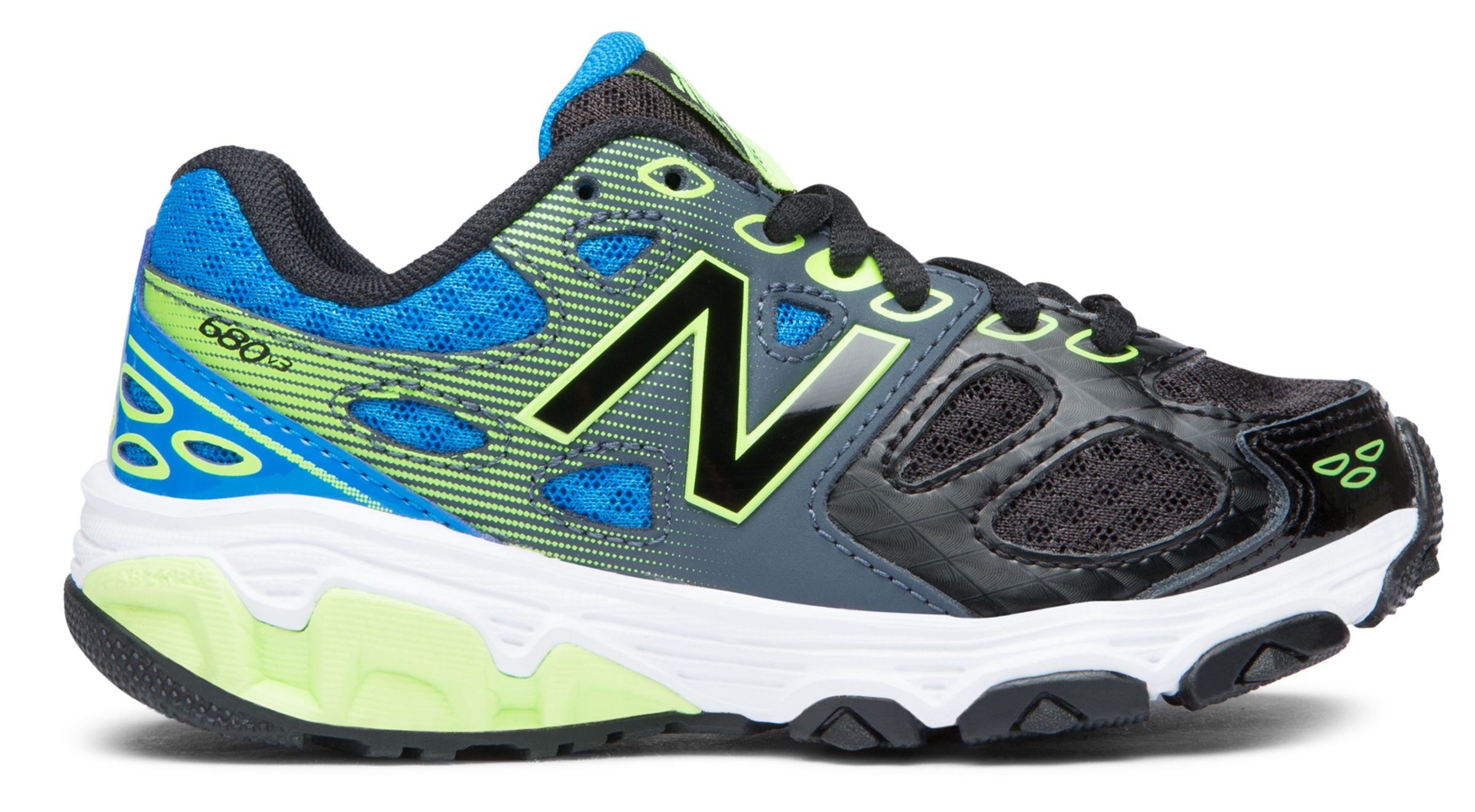 new balance 680v3 boys running shoes