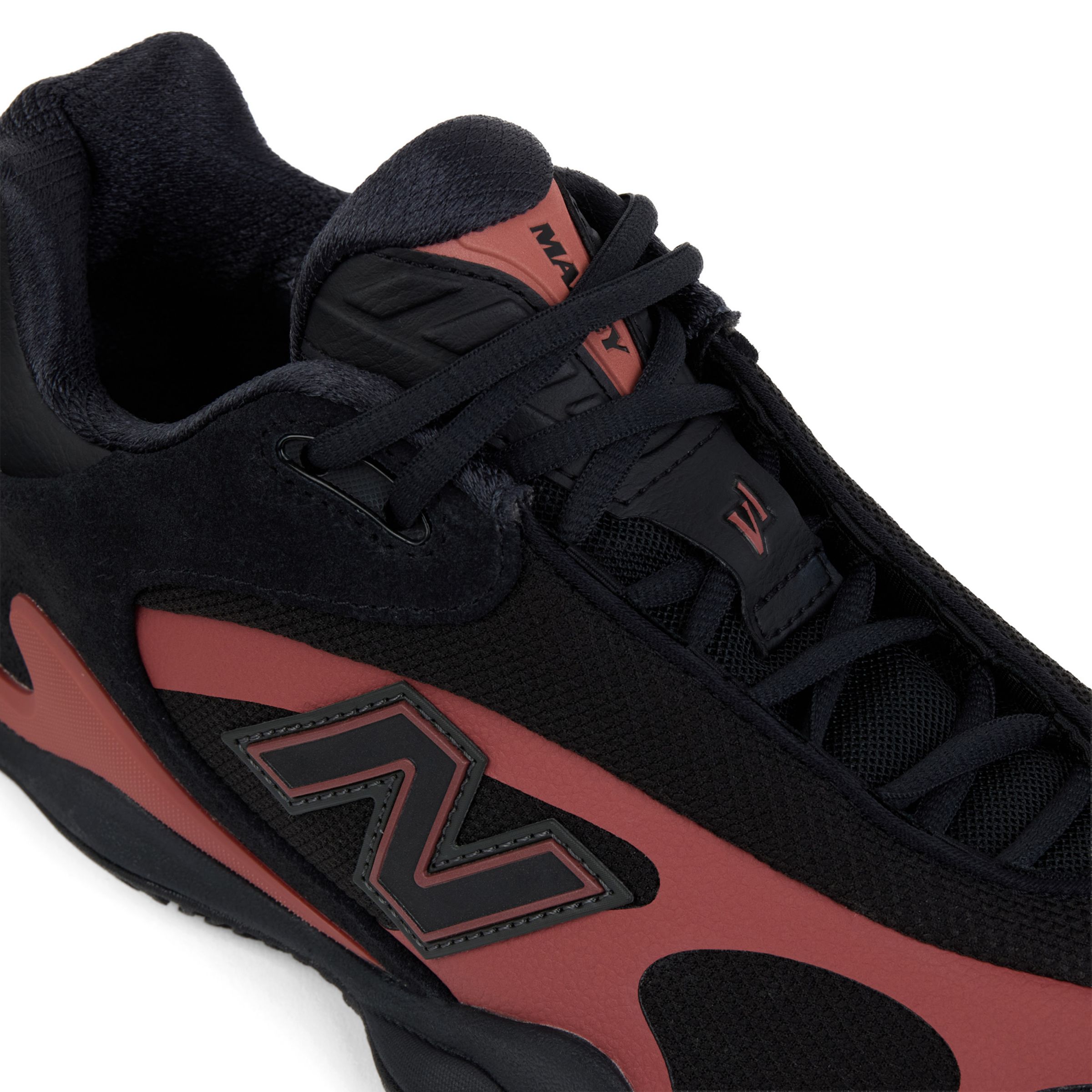 New Balance Maxey V1, UMAX59K