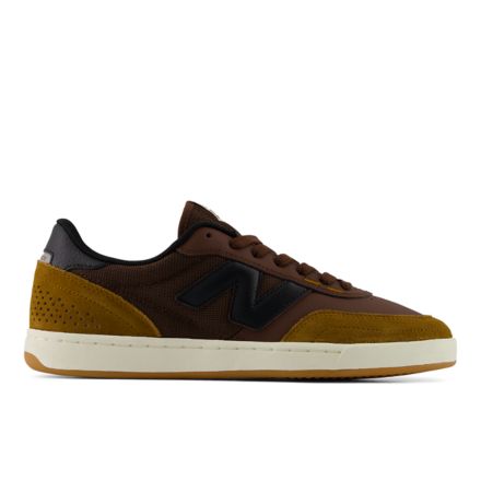 NB Numeric 440v2, PUMPERNICKEL with BLACK, UN440YLB