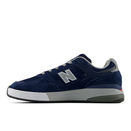 NB NUMERIC ANDREW REYNOLDS 933
