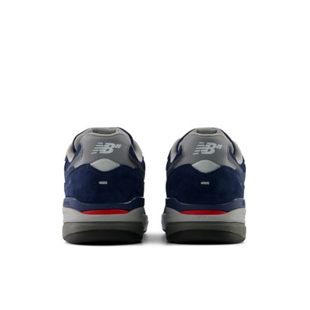 NB NUMERIC ANDREW REYNOLDS 933