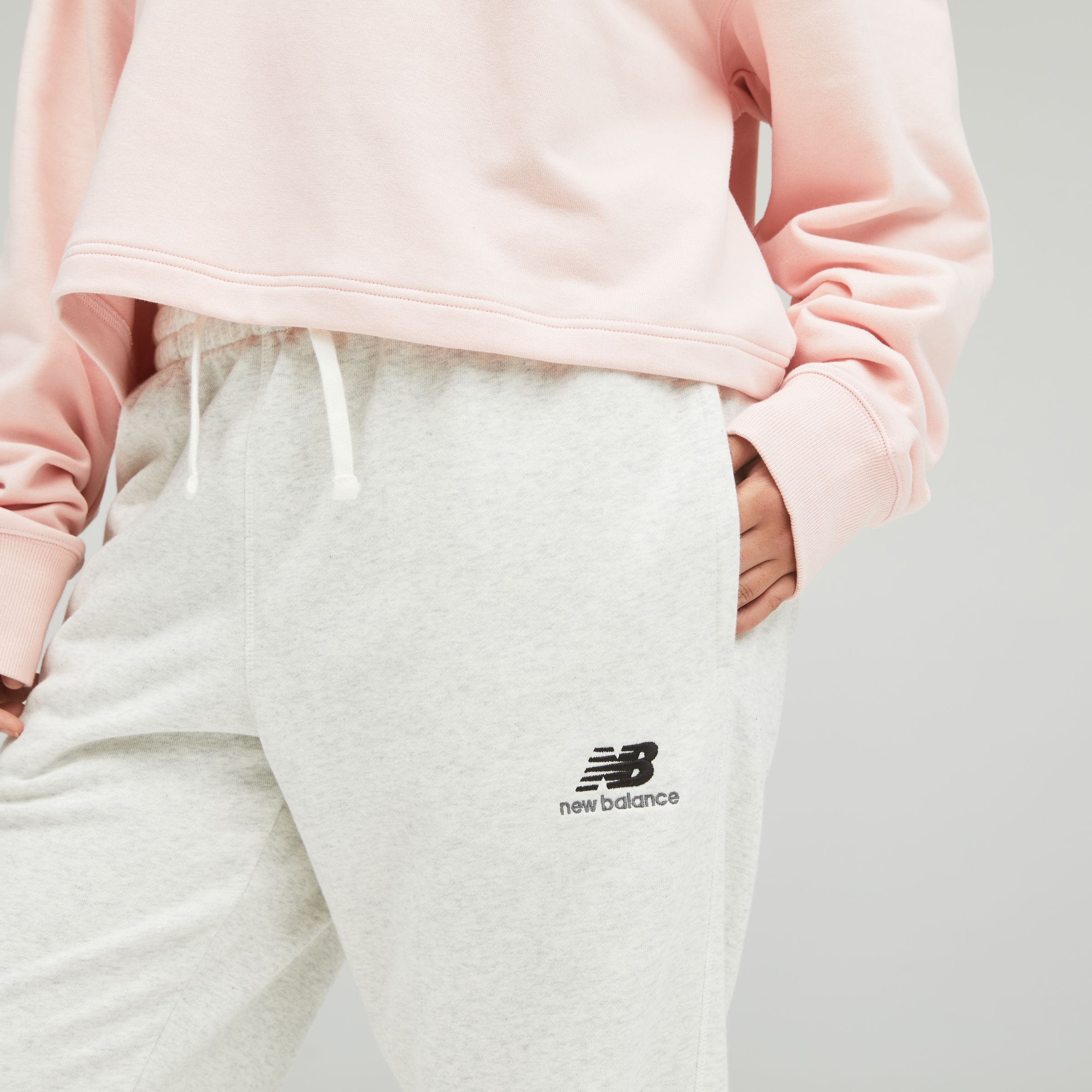 Uni-ssentials French Terry Sweatpant
