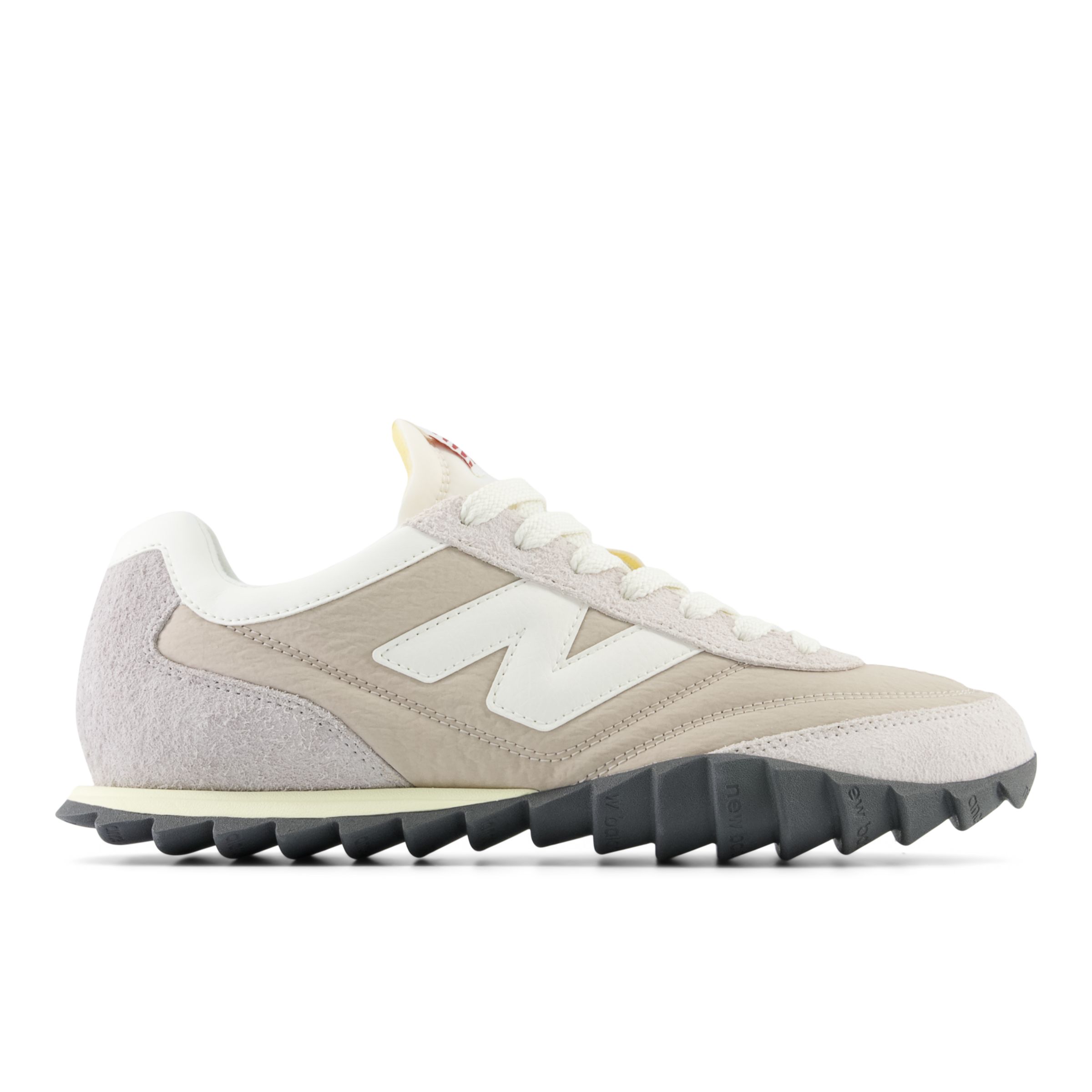 

New Balance Unisexe RC30 en Gris/Blanc, Suede/Mesh, Taille 40.5 Large