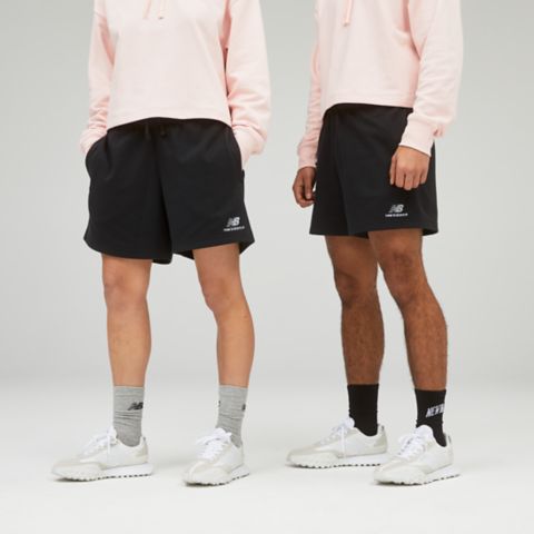 Мужские шорты New Balance Uni-ssentials French Terry Short, цвет: Чёрный