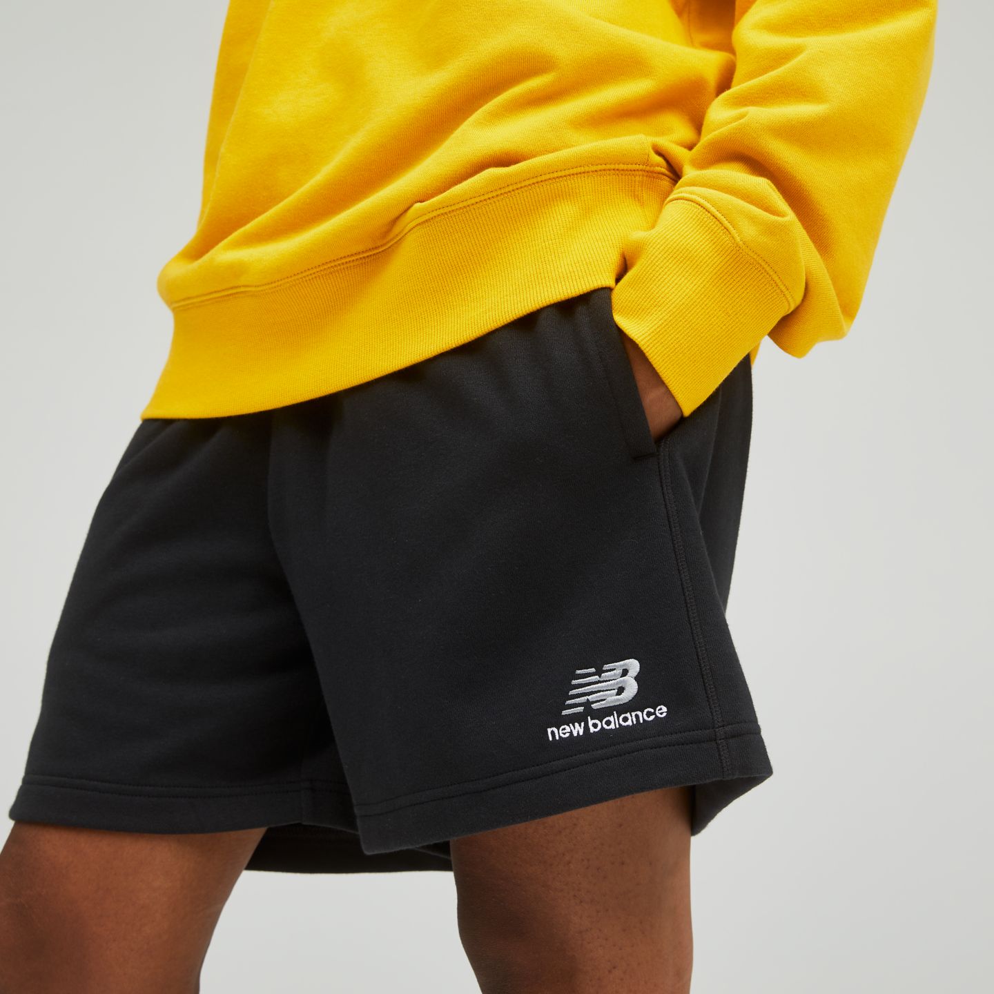 Мужские шорты New Balance Uni-ssentials French Terry Short, цвет: Чёрный — фото 6