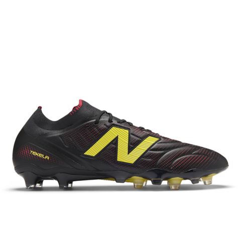 Мужские кроссовки New Balance Tekela Elite Low FG V5