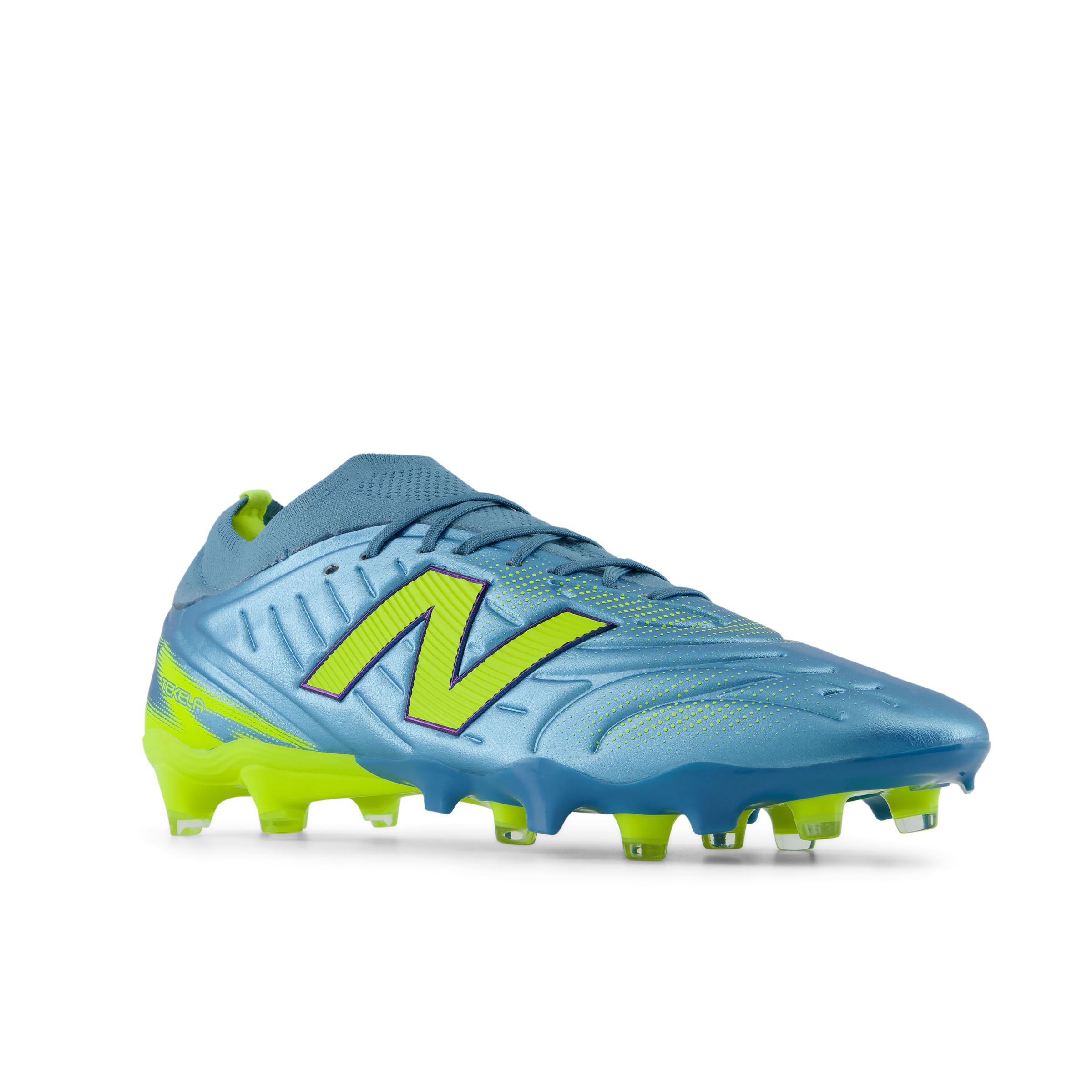 Tekela Pro Low Laced FG V5