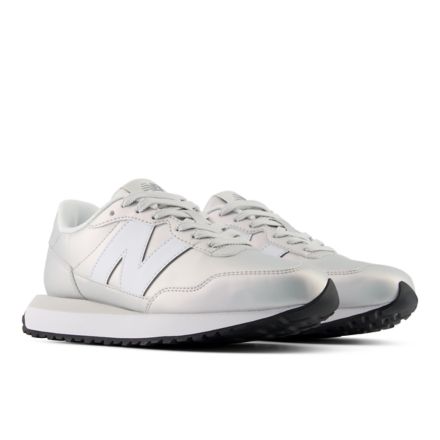 237, SILVER METALLIC with WHITE, W2374AL