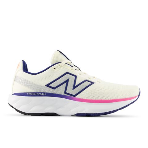 Женские кроссовки New Balance Fresh Foam 520v9