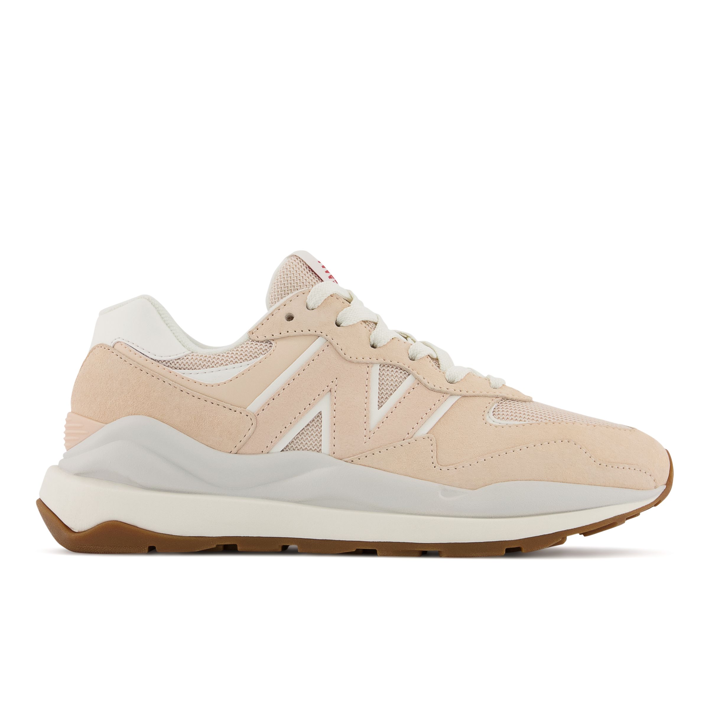 new balance women's 24 v1 sneaker