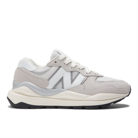 57/40 Lifestyle Shoes - New Balance