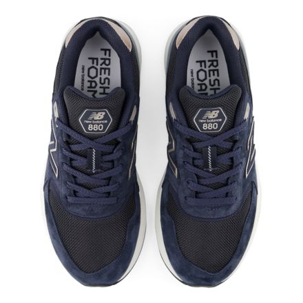 Fresh Foam X Walking 880 v7