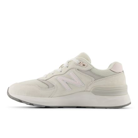 Fresh Foam X Walking 880 v7