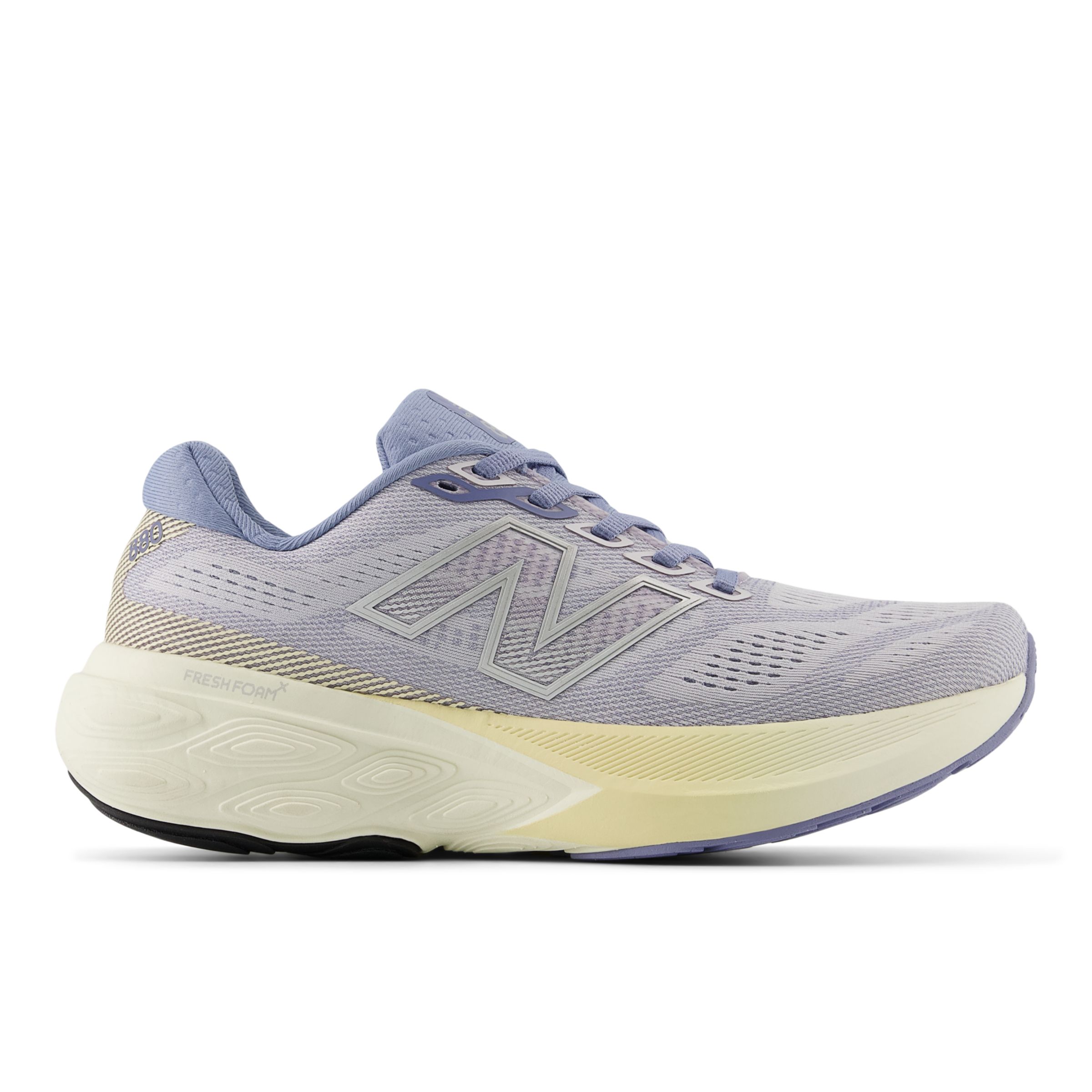 New Balance Women's Fresh Foam X 880v15 in Grey/Beige Synthetic, size 4.5 Narrow