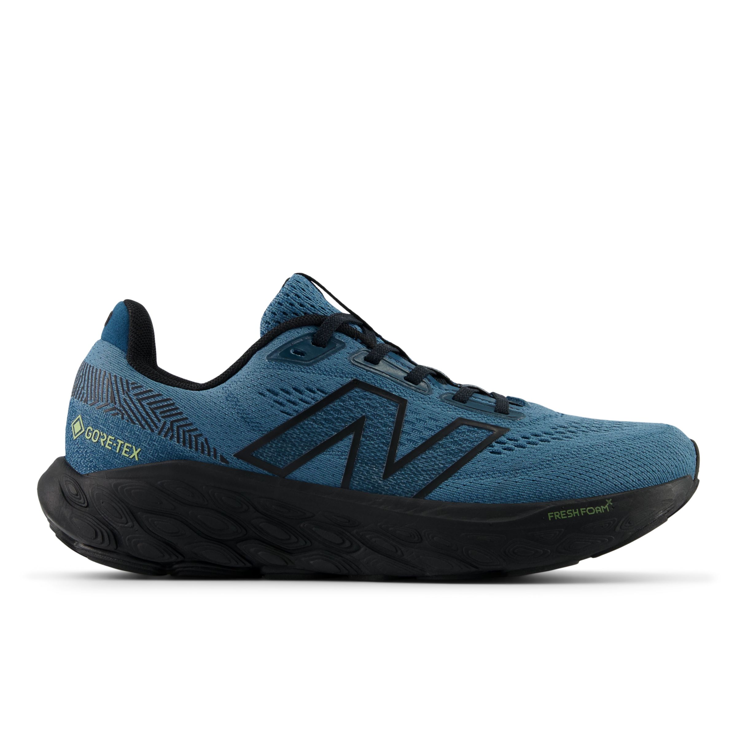 New Balance Women's Fresh Foam X 880v14 GORE-TEX® in Blue/Black Synthetic, size 6 Narrow