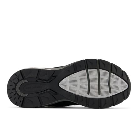 MADE in USA 990v5 Core