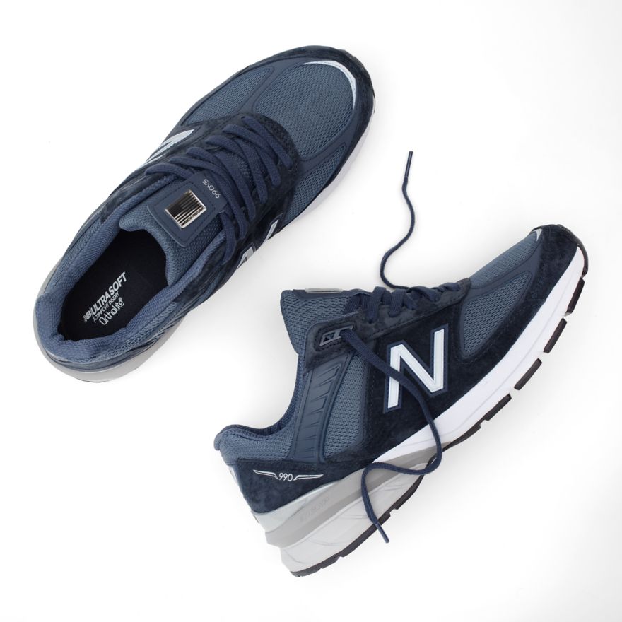 Women's MADE in USA 990v5 Core Shoes - New Balance