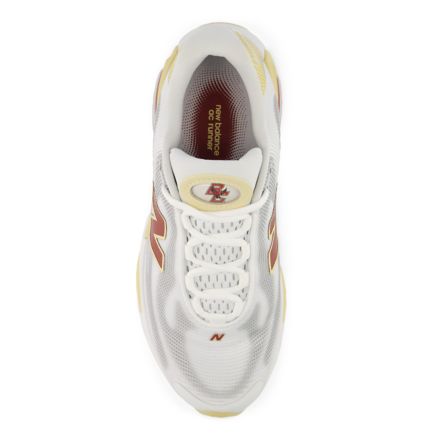 Boston College AC Runner