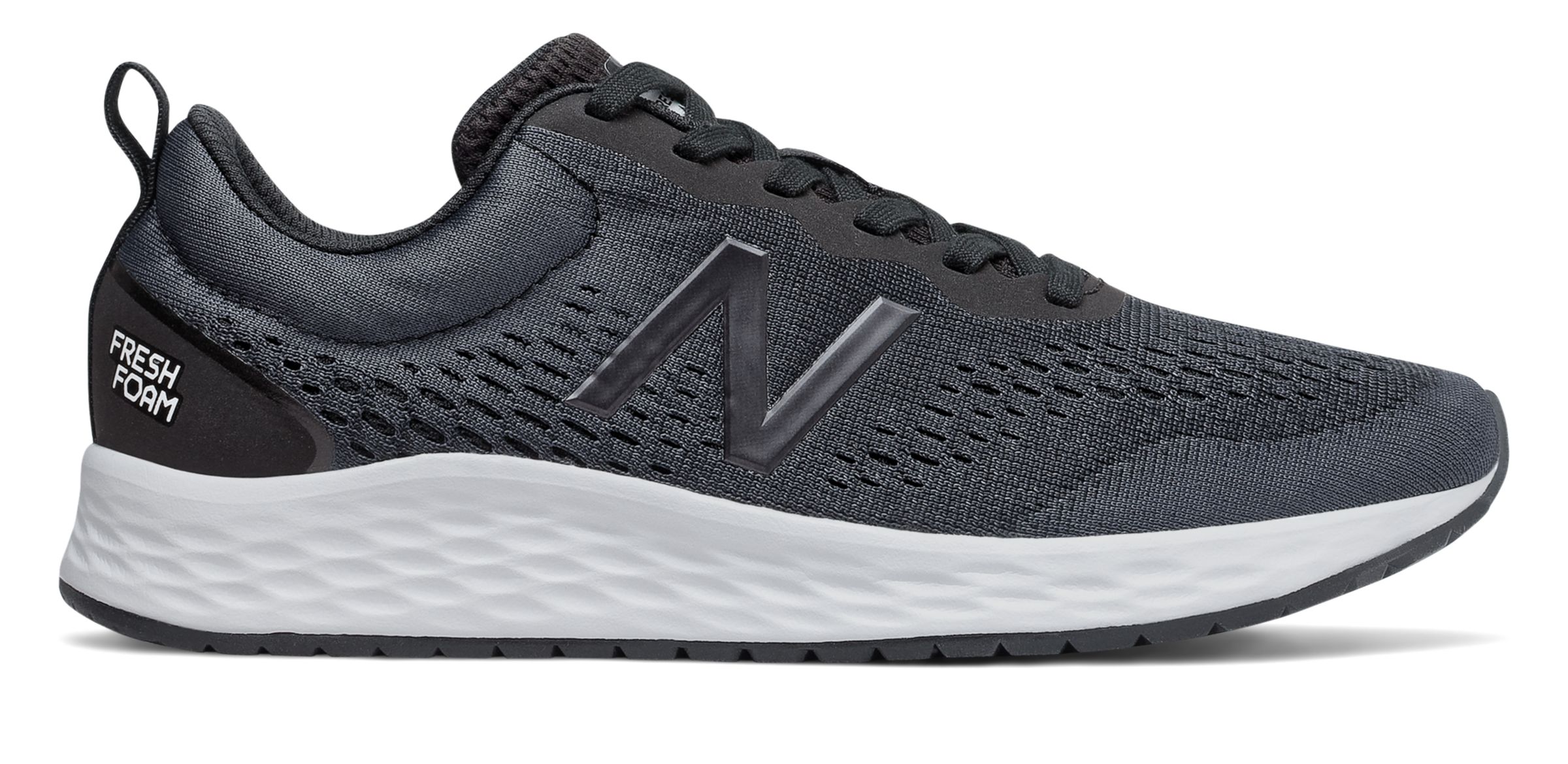 all black new balance running shoes