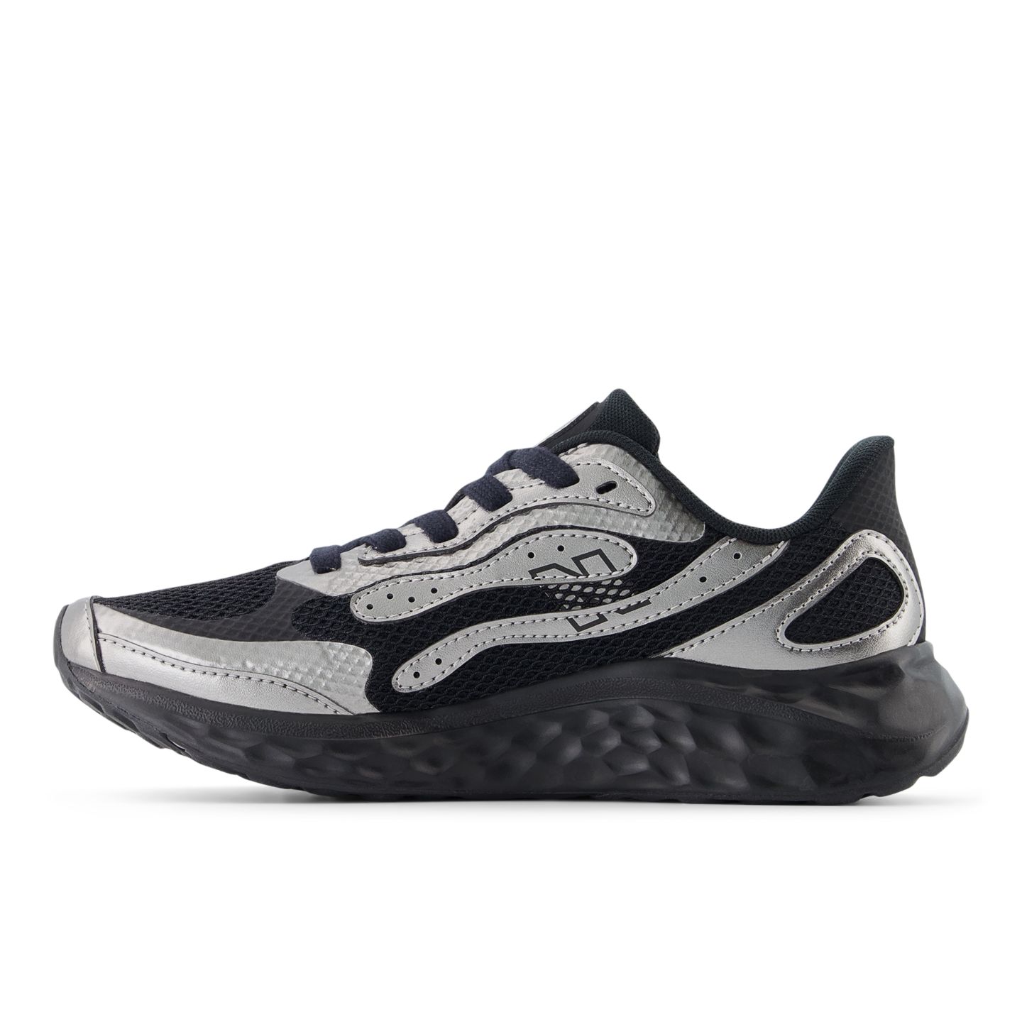 Женские кроссовки New Balance Fresh Foam Arishi v4 Tiralux, цвет: Чёрный / Серебристый — фото 3