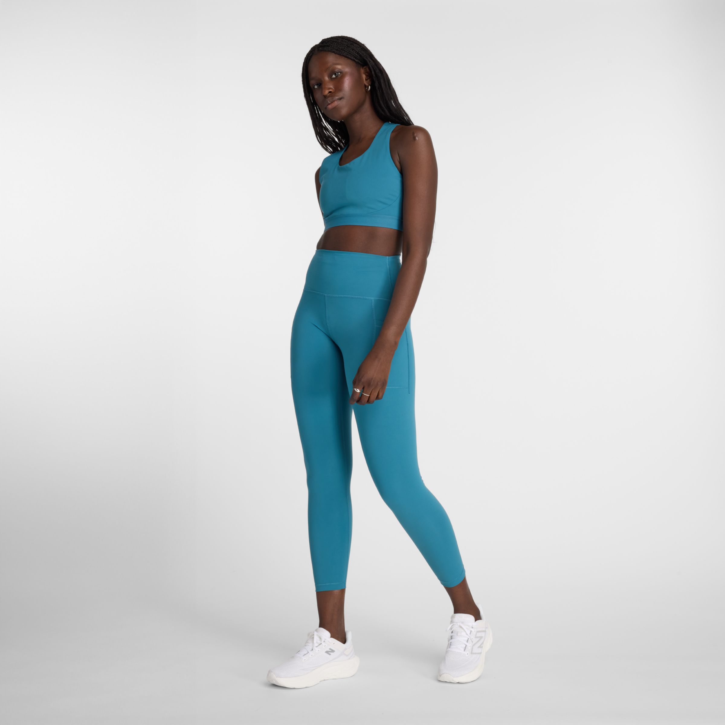 NB Sleek Medium Support Pocket Sports Bra