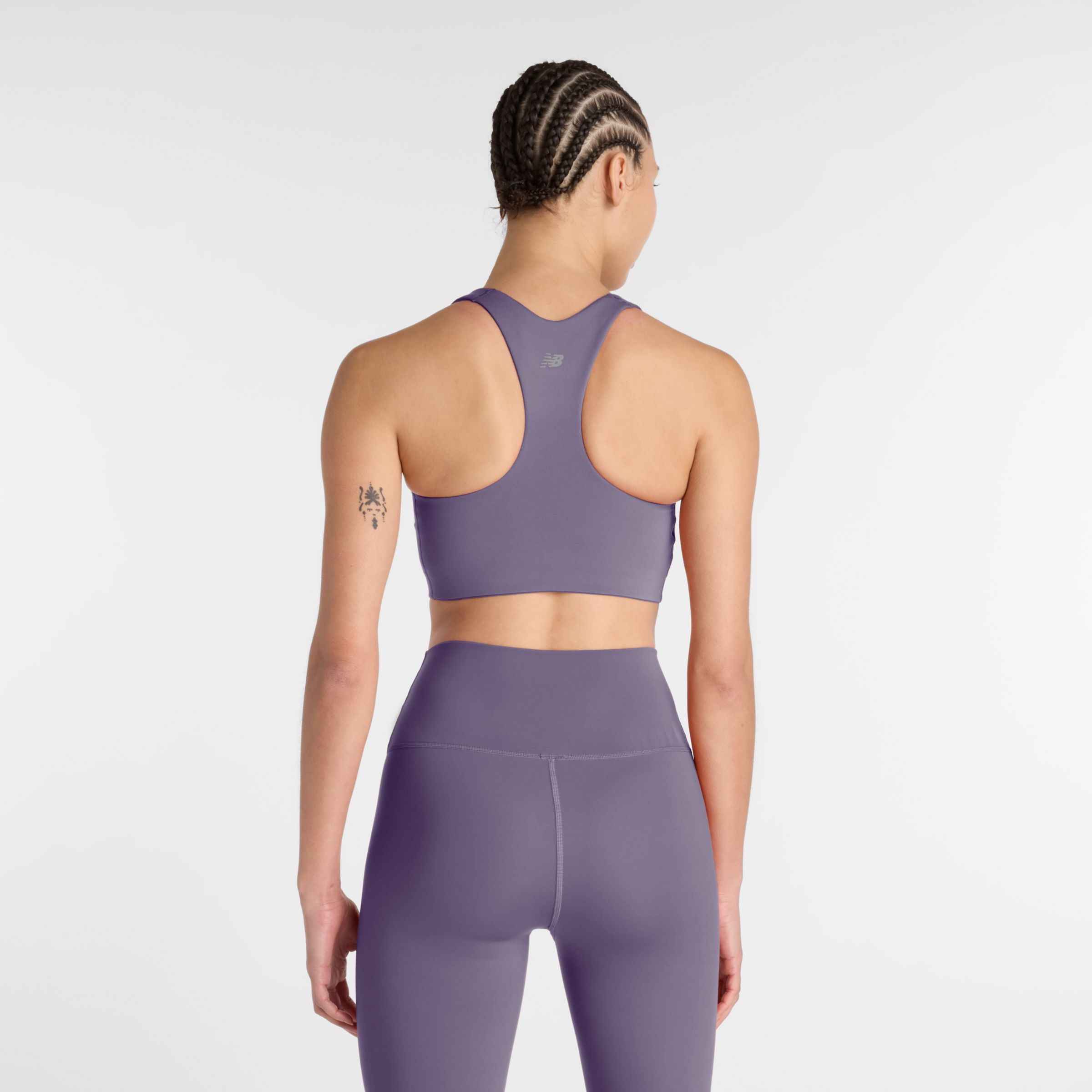 NB Define トレーニングブラ