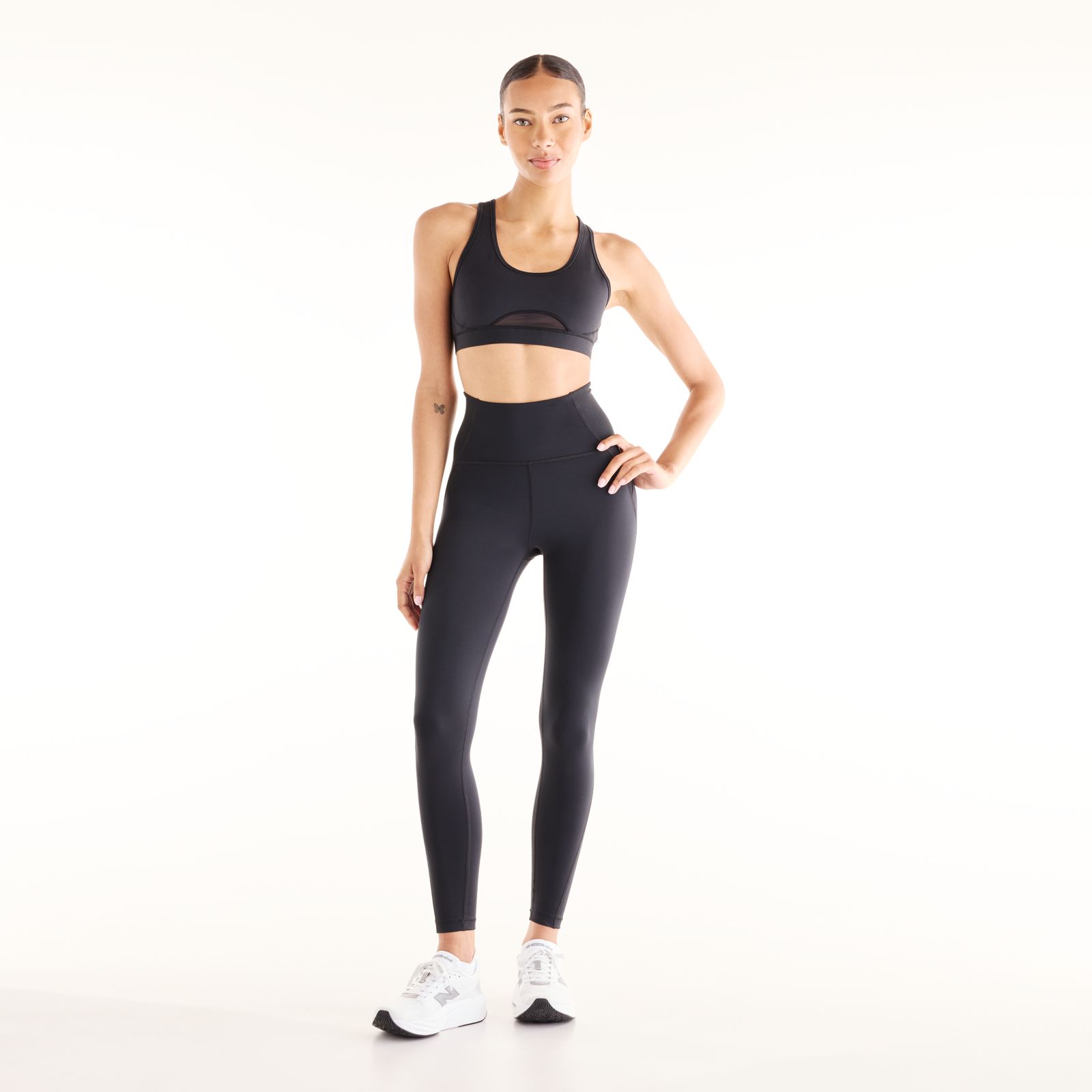 Женские спортивные бра New Balance Klutch X NB Racerback Bra — фото 2