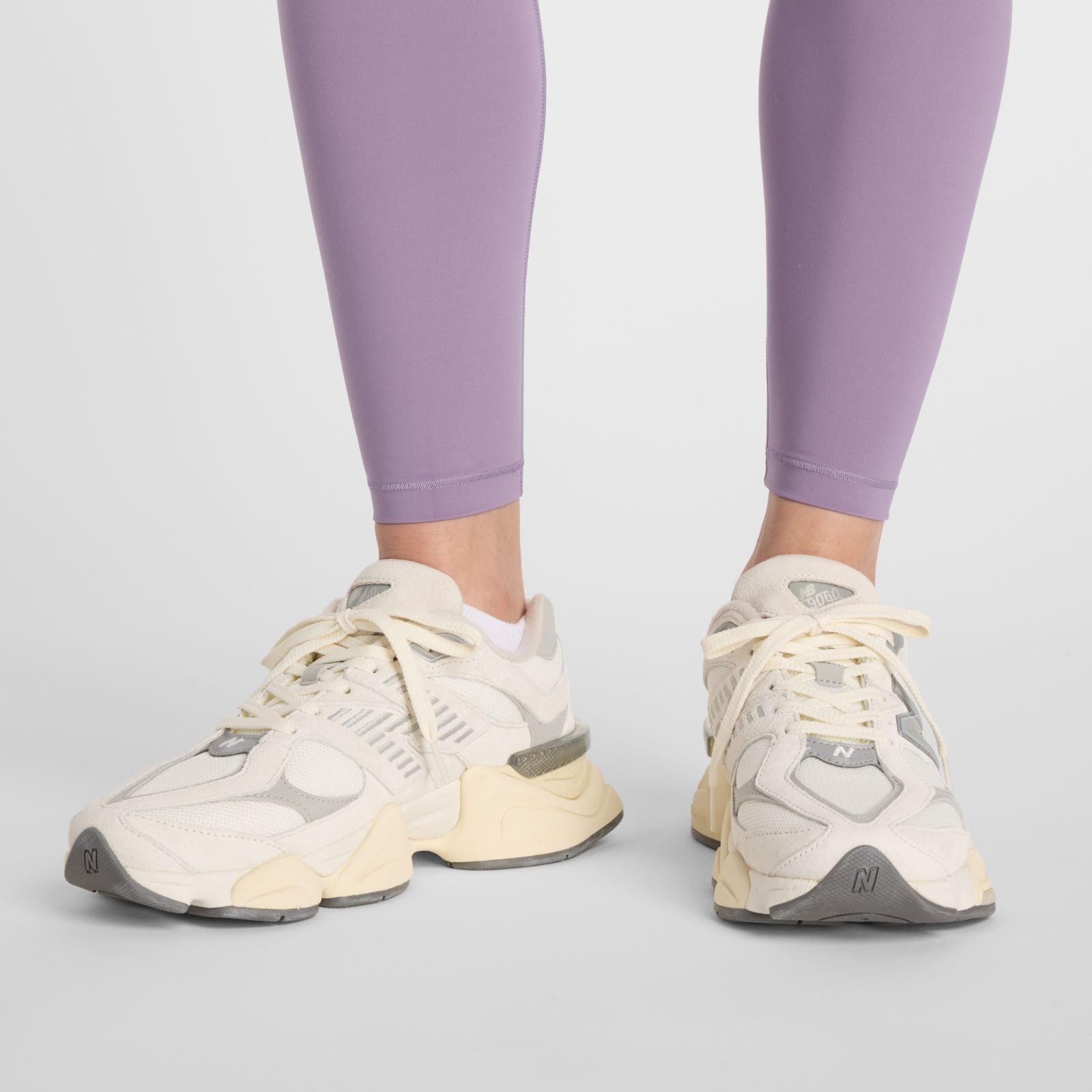 Женские брюки New Balance AC Legging 25" — фото 6