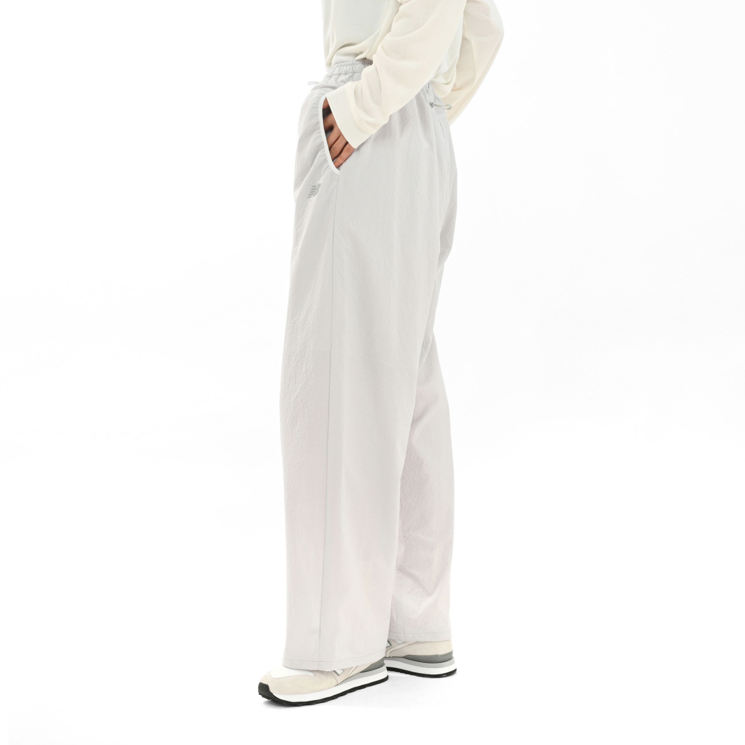 マルチファンクションイージーパンツ