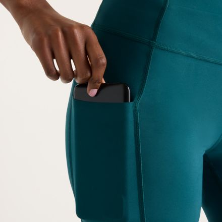 London Edition Race Day Storage Biker