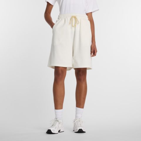 Женские худи New Balance Coastal Fleece Bermuda Short