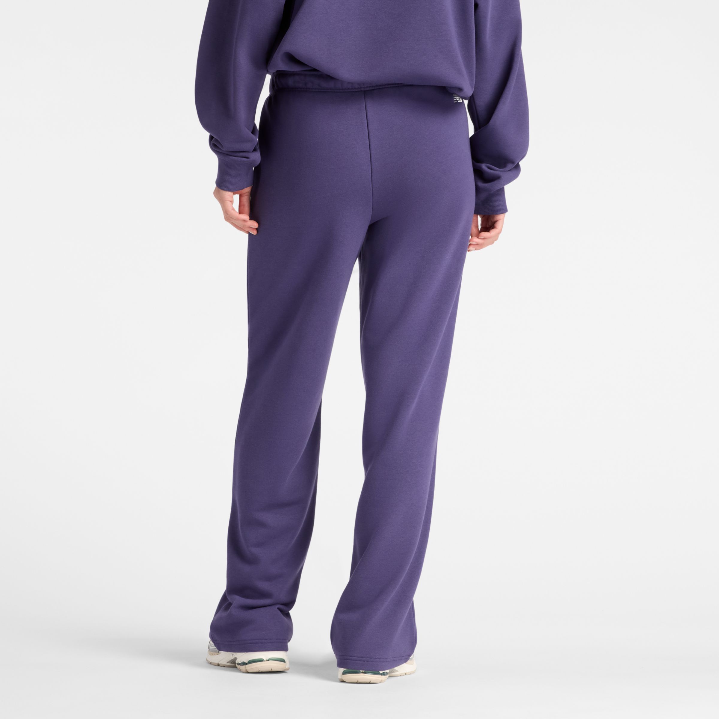 Graphic Wide Leg Jogger