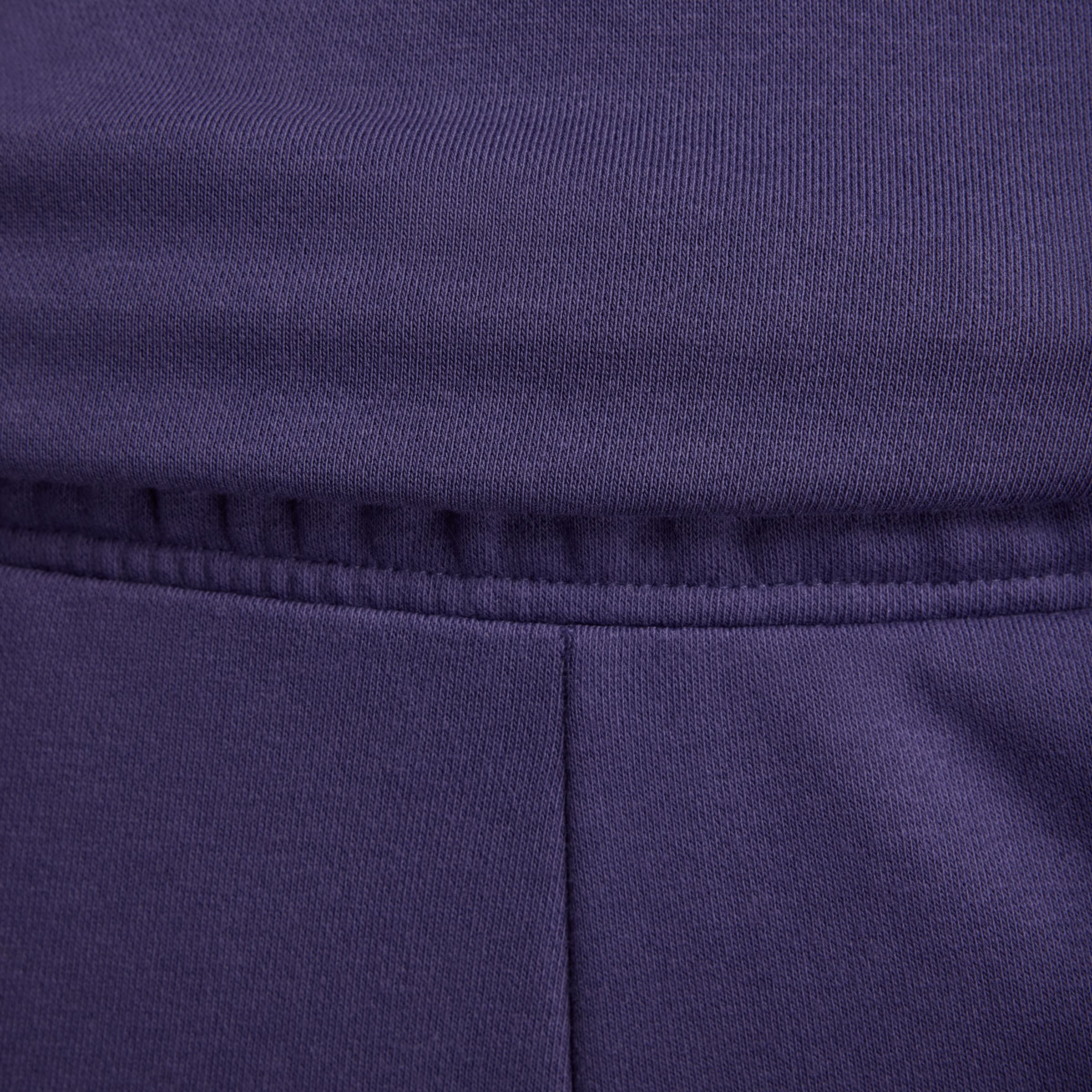 Graphic Wide Leg Jogger
