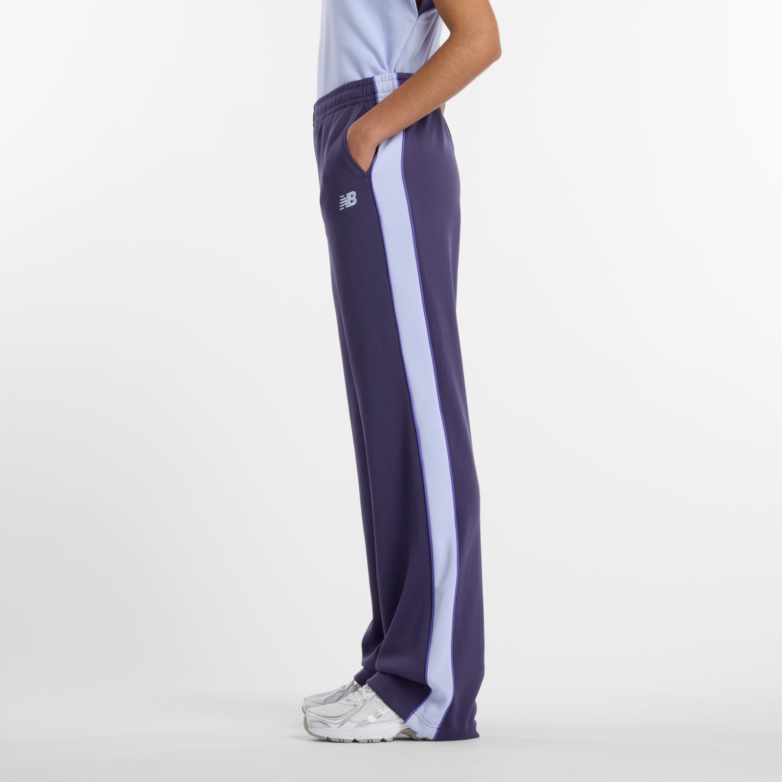 Женские брюки New Balance Interlock Pant — фото 5