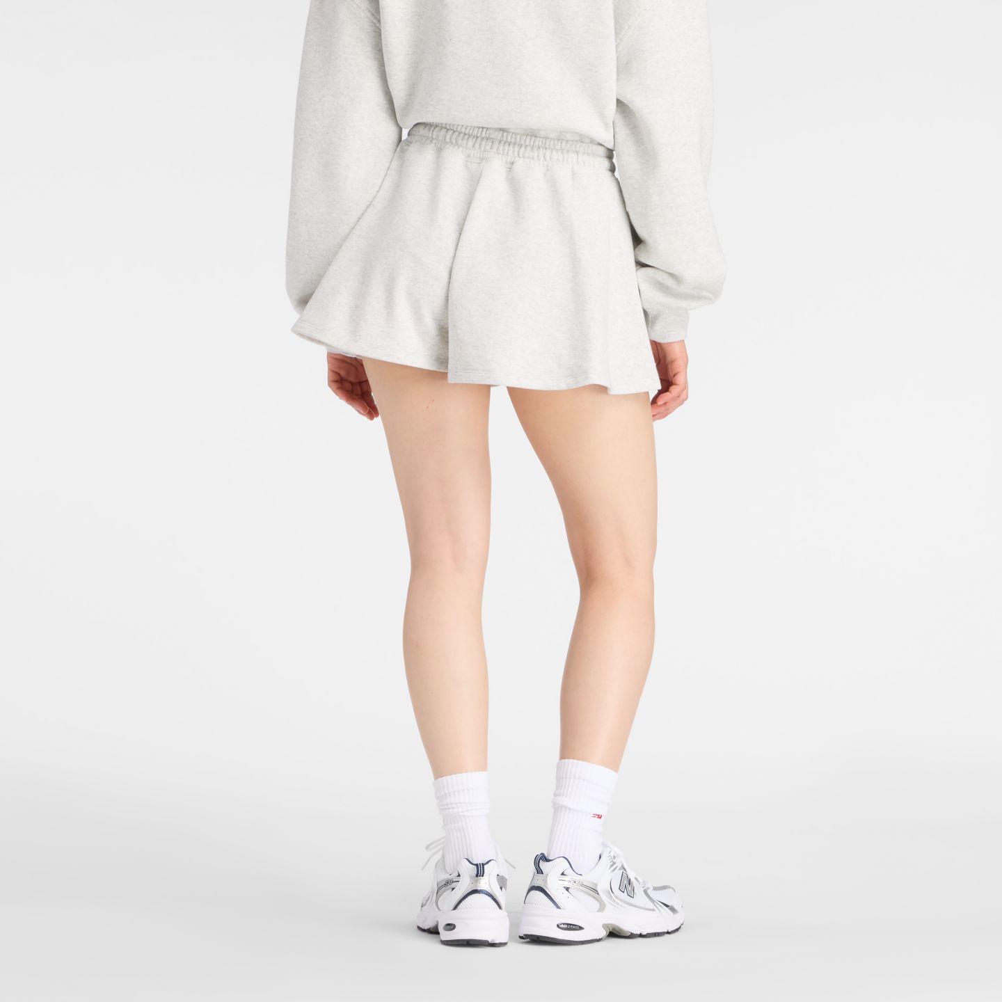 Женские шорты New Balance French Terry Circle Short, цвет: Пепельный меланжевый — фото 3
