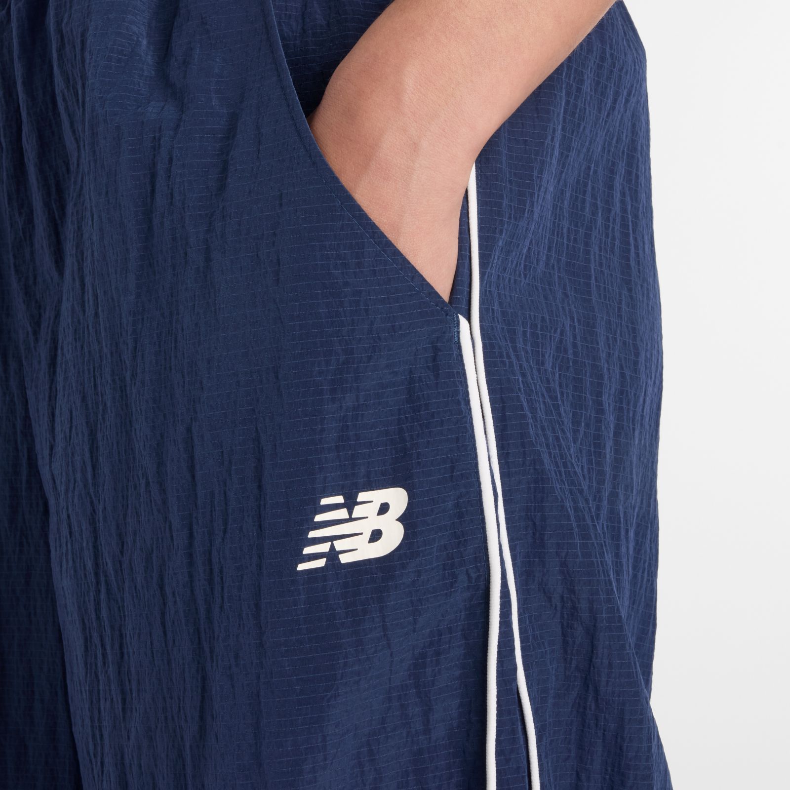 Женские брюки New Balance Sport Legacy Pant — фото 3