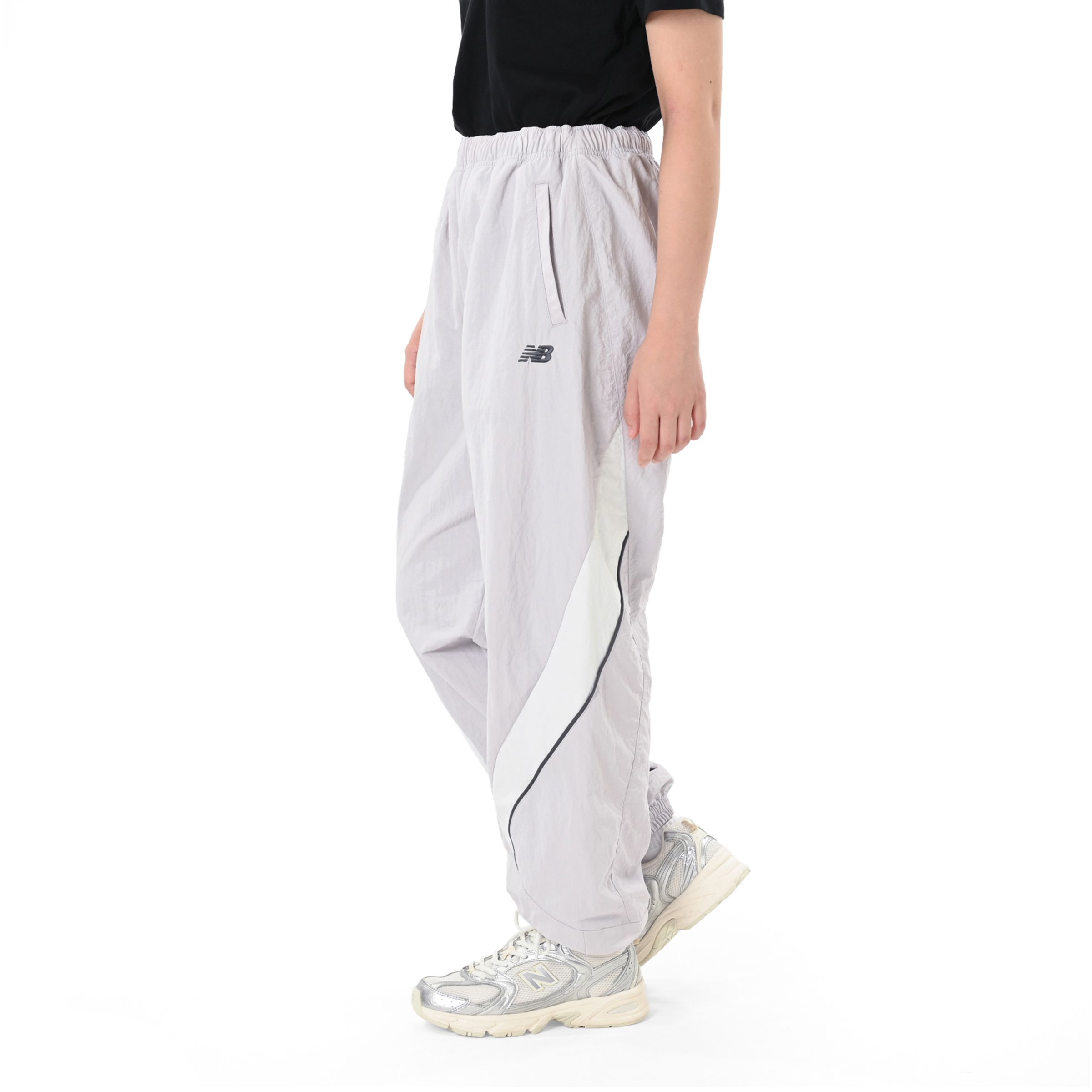 New Balance ウィメンズタスランナイロンウーブンジョガーパンツ, WB62379BHZG