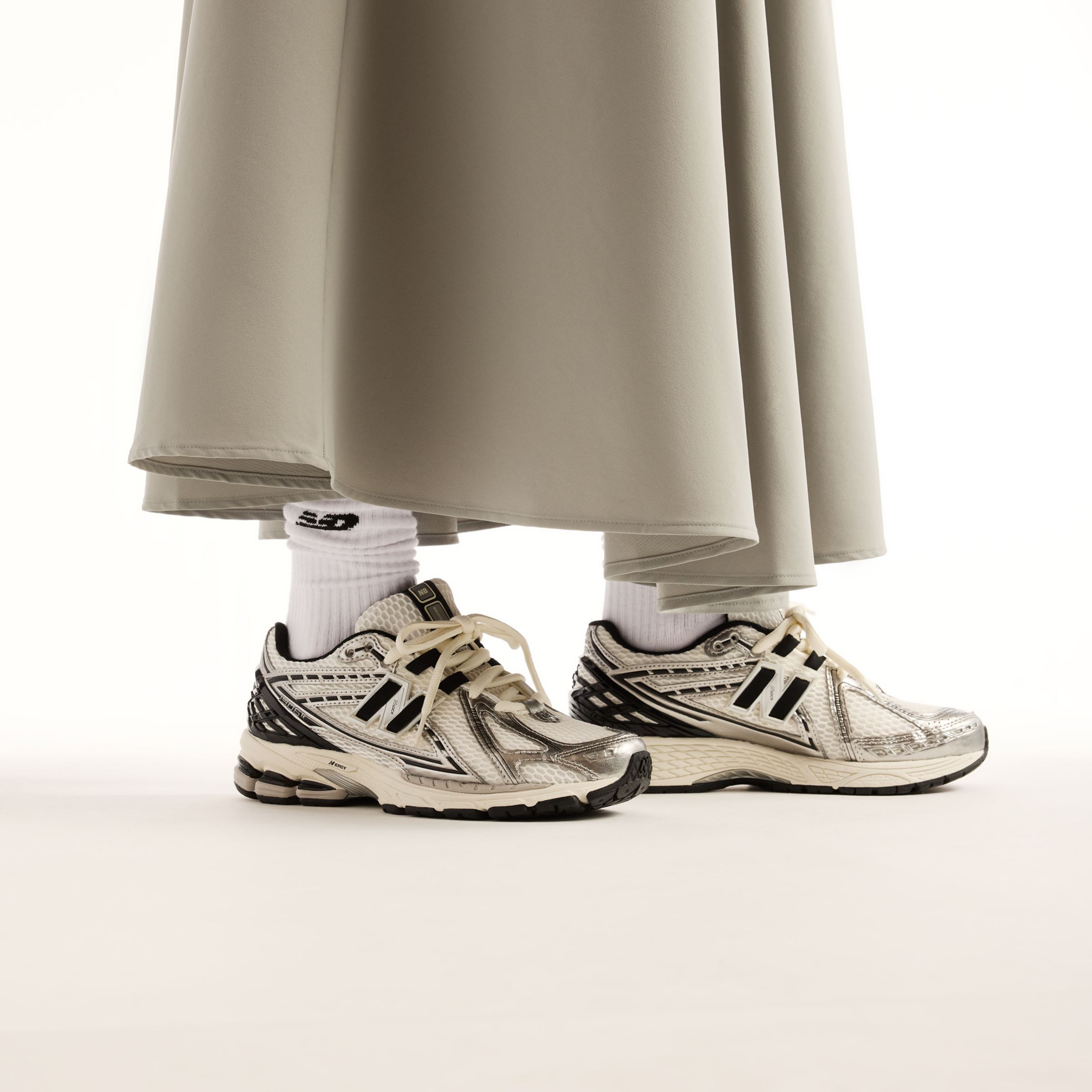 NB GREY イージースカート