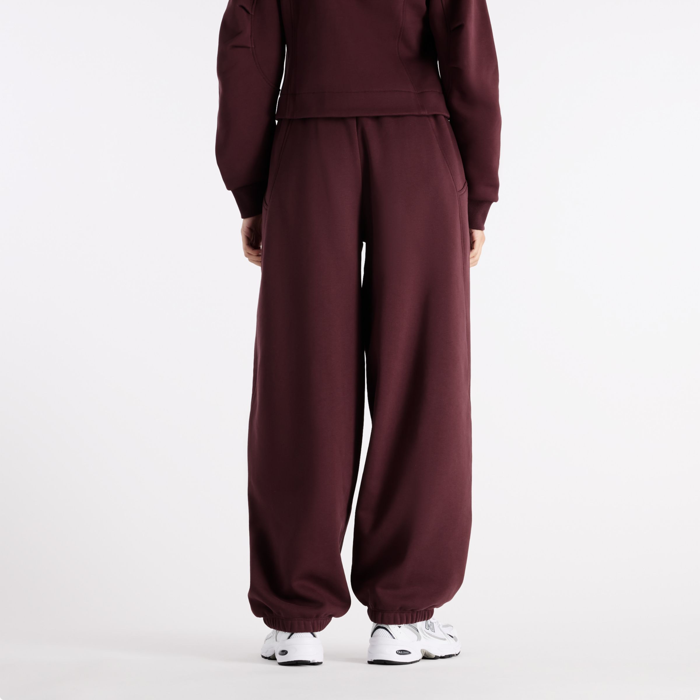 New Balance Athletics Crafted Fleece Pant, WB62L0NLYLR