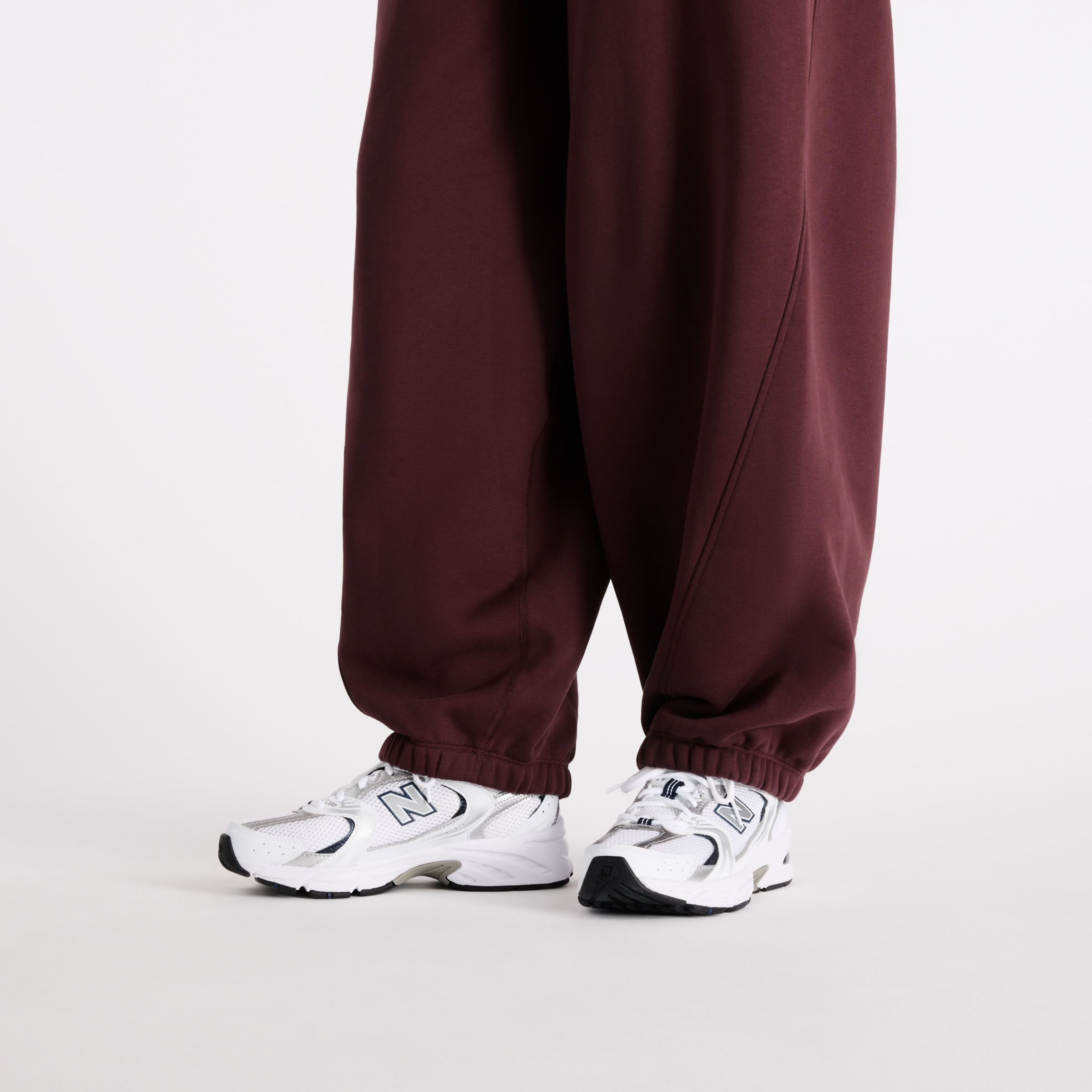 New Balance Athletics Crafted Fleece Pant, WB62L0NLYLR