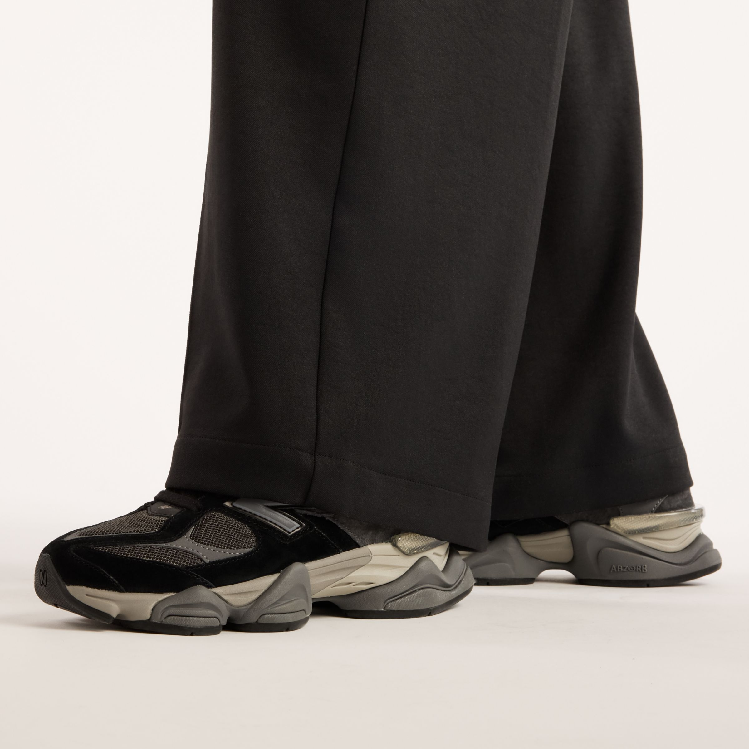 New Balance NB GREY センターラインパンツ, WB62M9L2BK