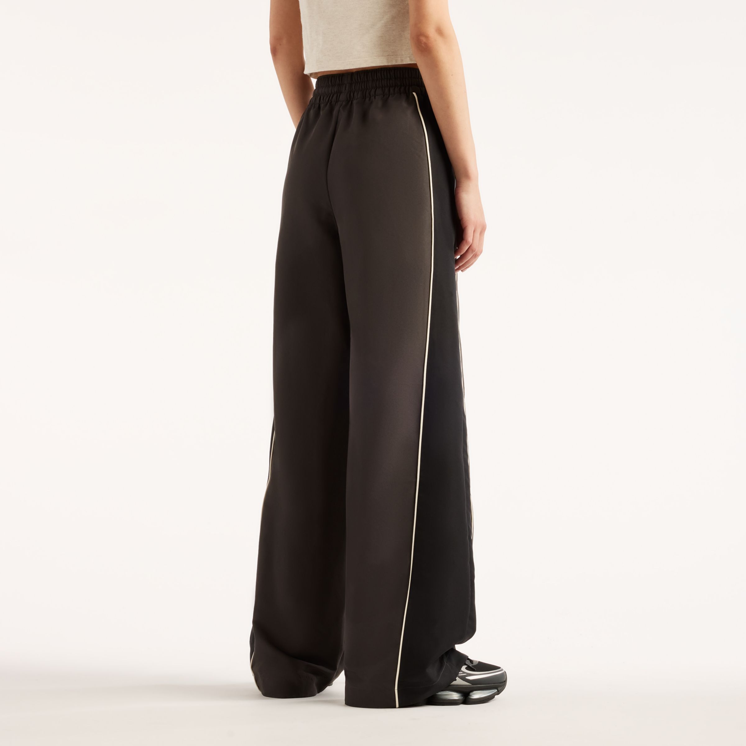 Trackside Woven Pant