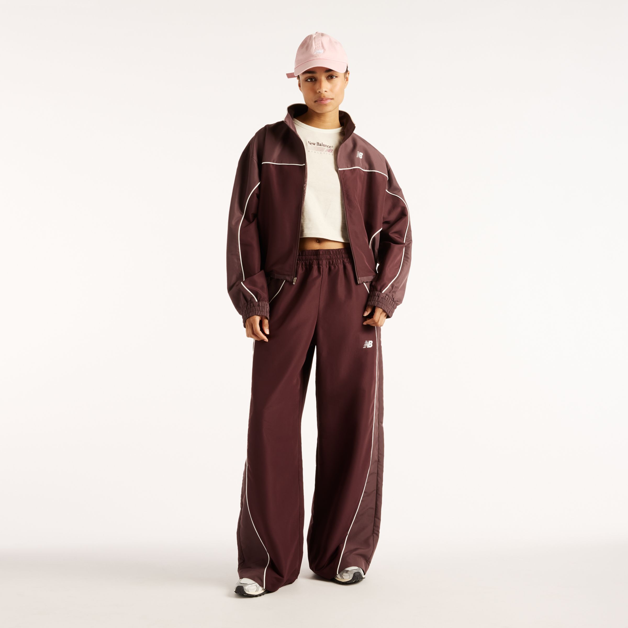 New Balance Trackside Woven Pant, WB62O9UFYLR