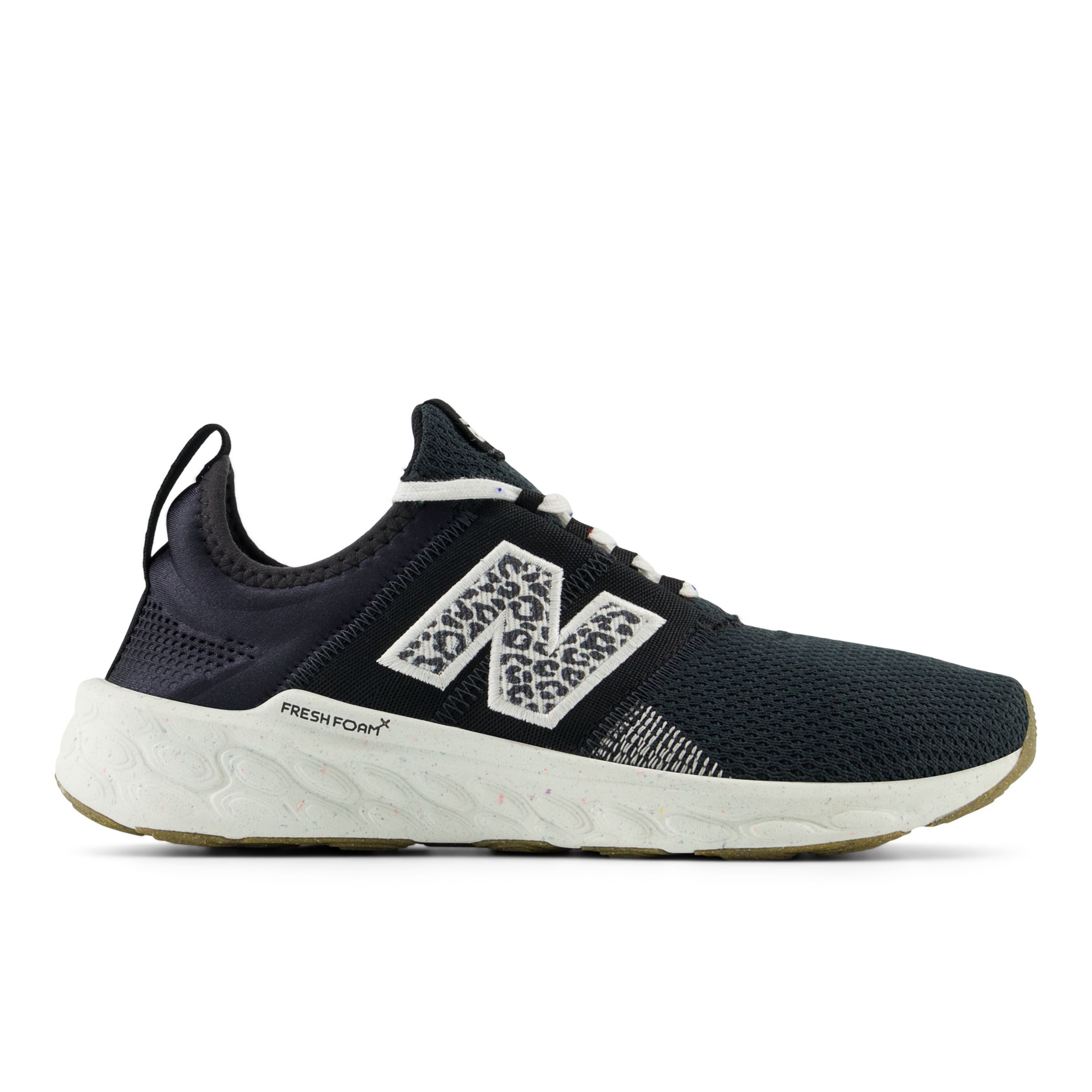 

New Balance Women's Fresh Foam X Cruz Artisan v3 Black/White/Beige - Black/White/Beige