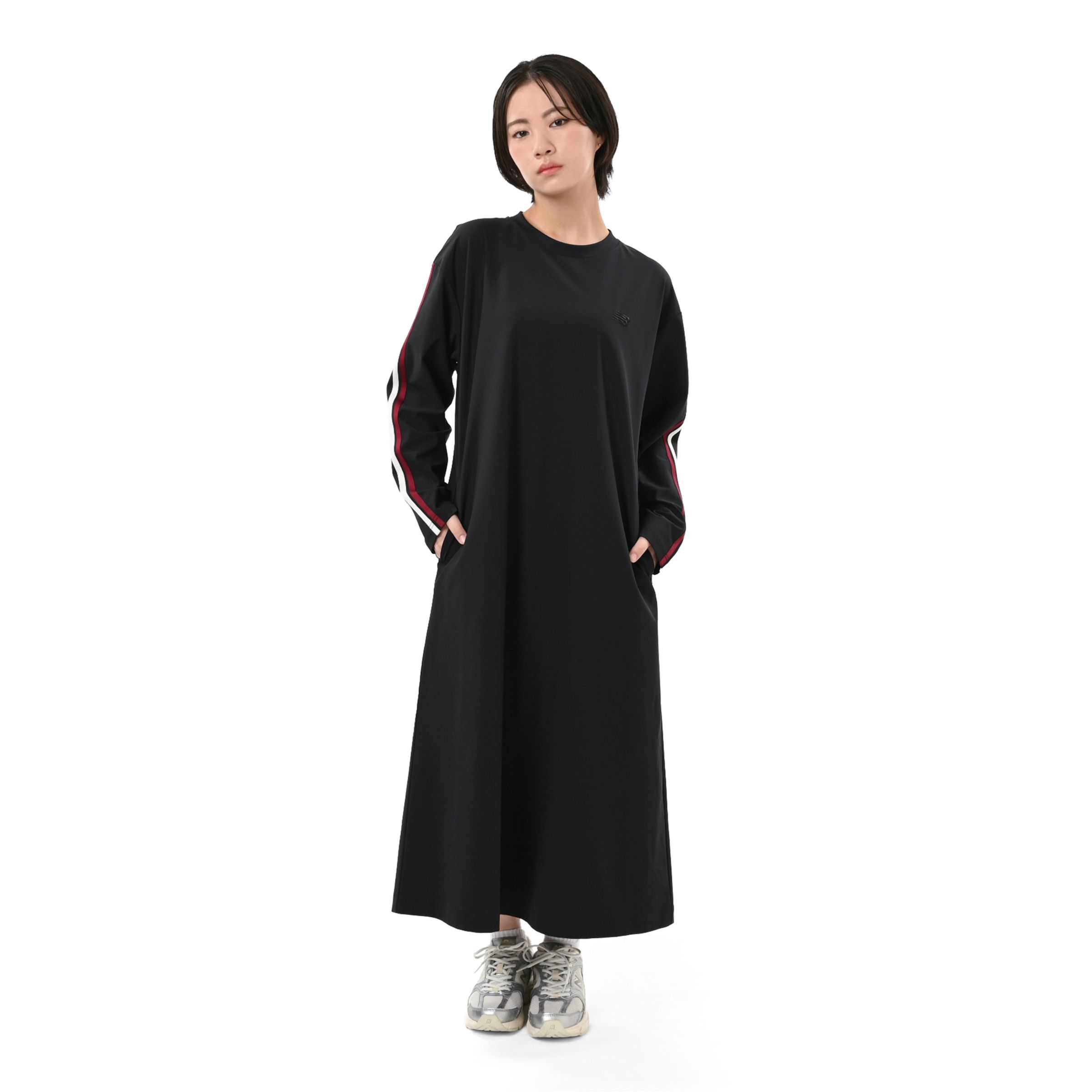 New Balance サイドラインジャージドレス, WD62Q99VBK